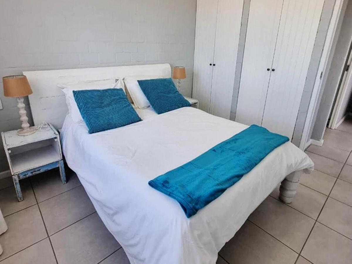 Apartamento Rustic Hill Langebaan Exterior foto