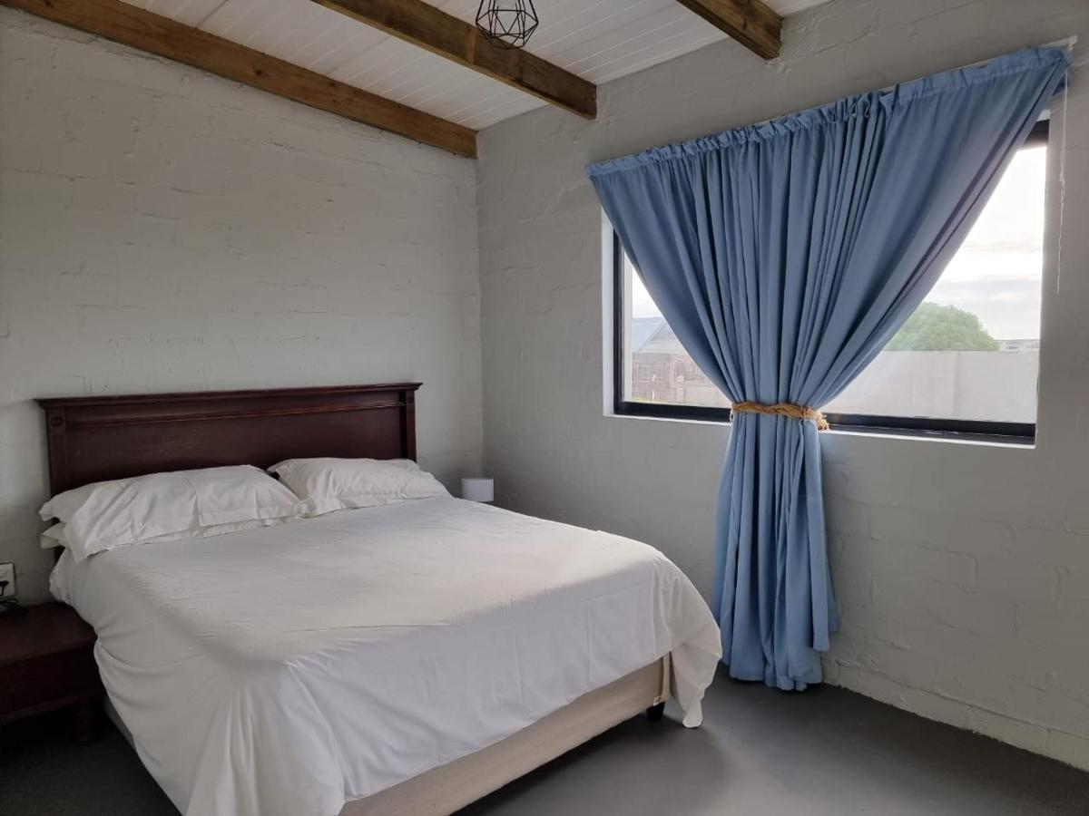 Apartamento Rustic Hill Langebaan Exterior foto